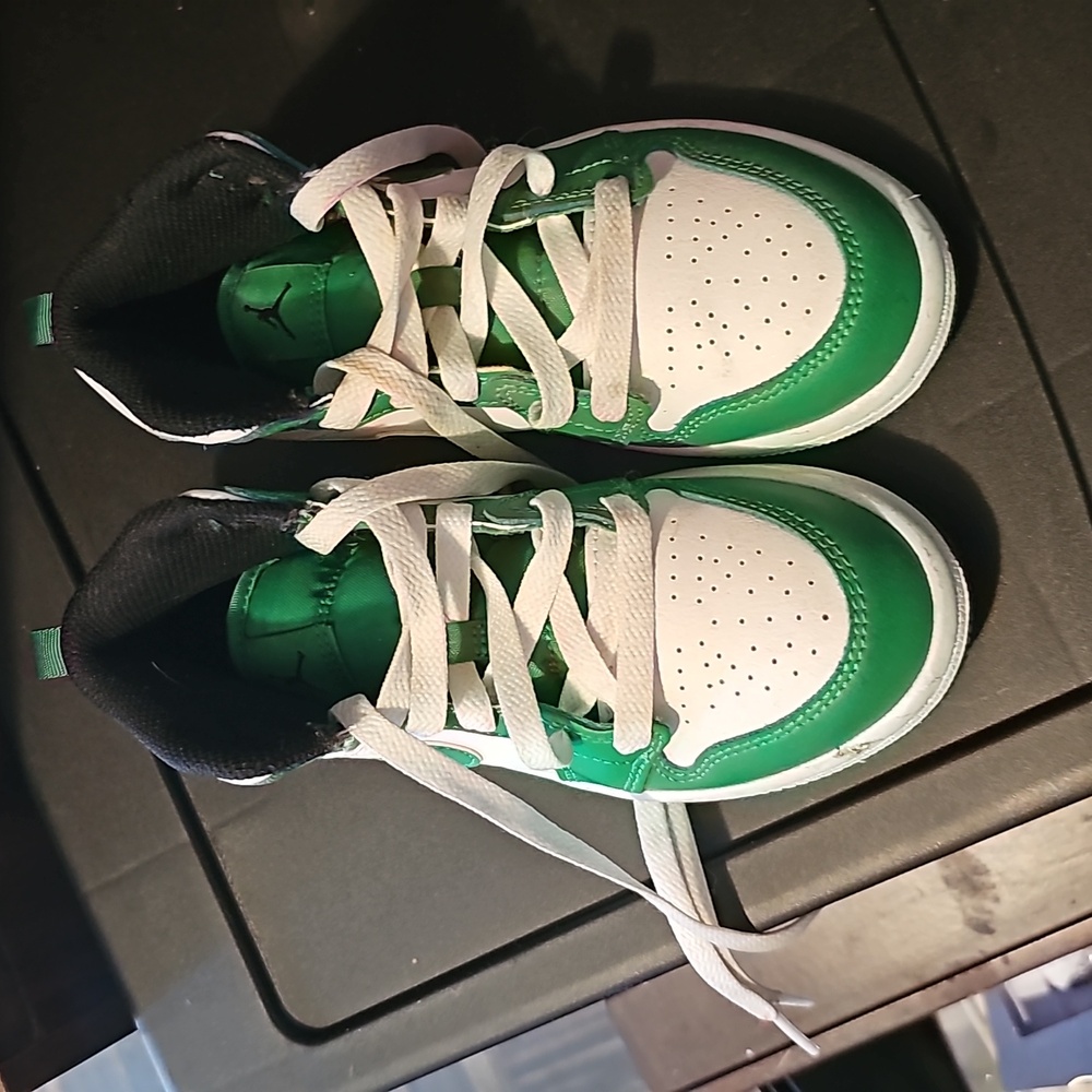 Children's sneakers